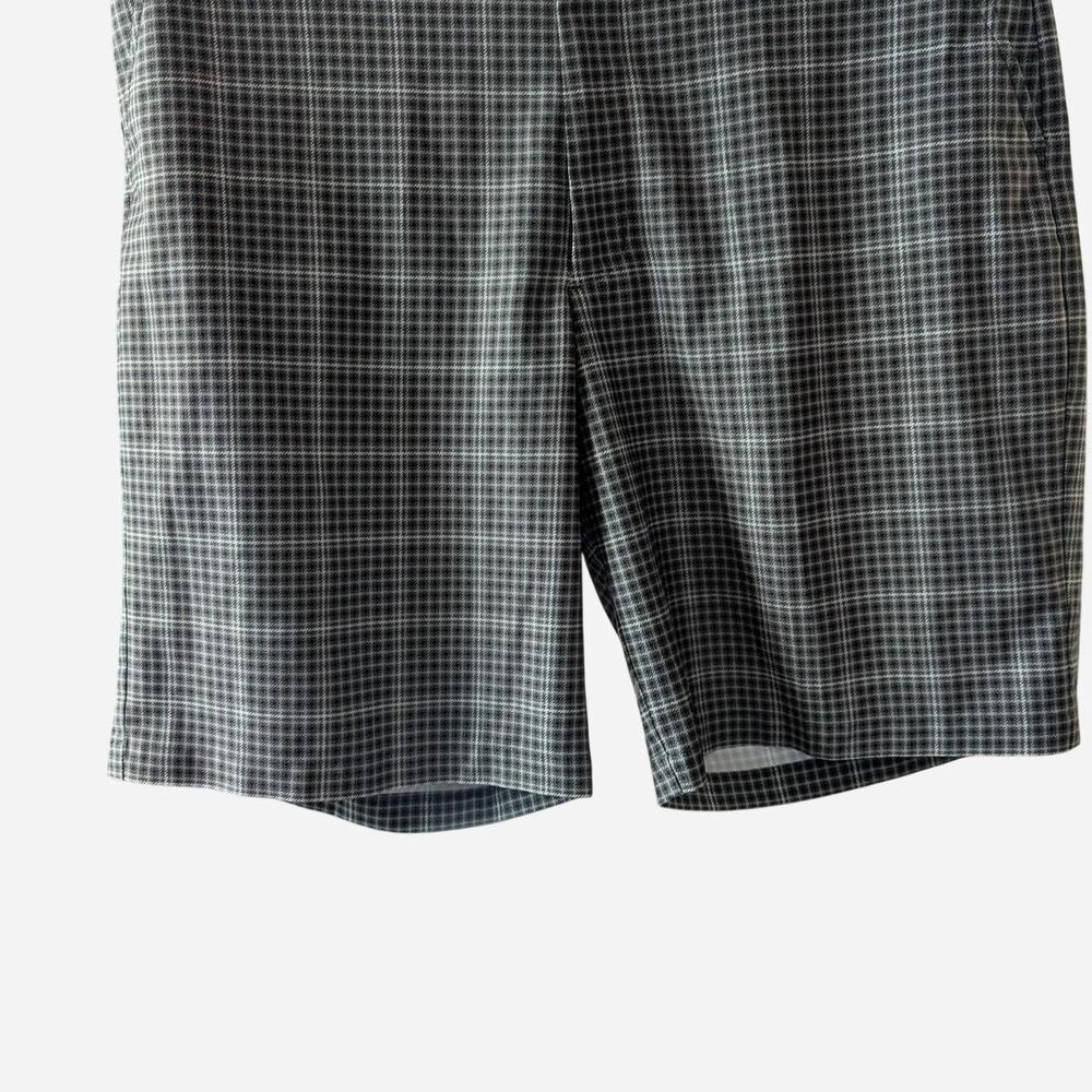 Unbranded Men's Grey and Black Shorts